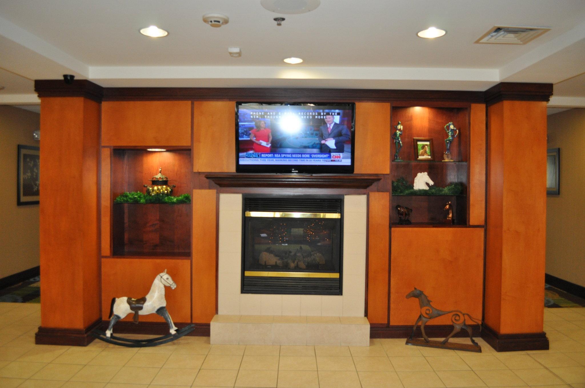 Holiday Inn Express Williamston By Ihg Exterior foto